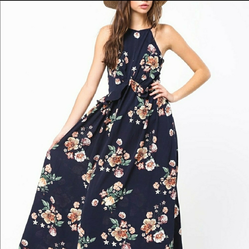 Last One! Size S! Navy Floral Maxi Dress - Picture 3 of 6